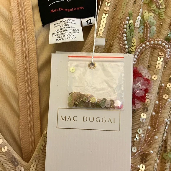 Gorgeous Sequined Mac Duggal dress. Brand new. Never worn. - Picture 3 of 4